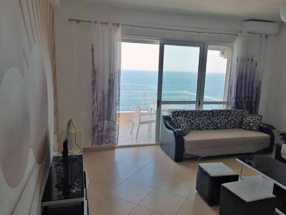 Bilal Golemi Sea View Apartment Sarande Bagian luar foto
