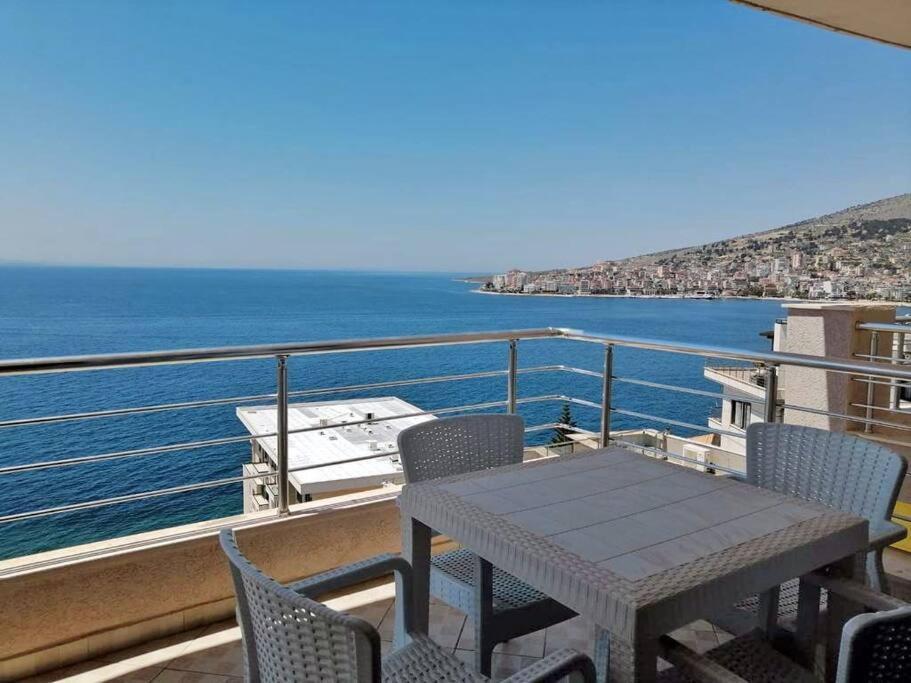 Bilal Golemi Sea View Apartment Sarande Bagian luar foto