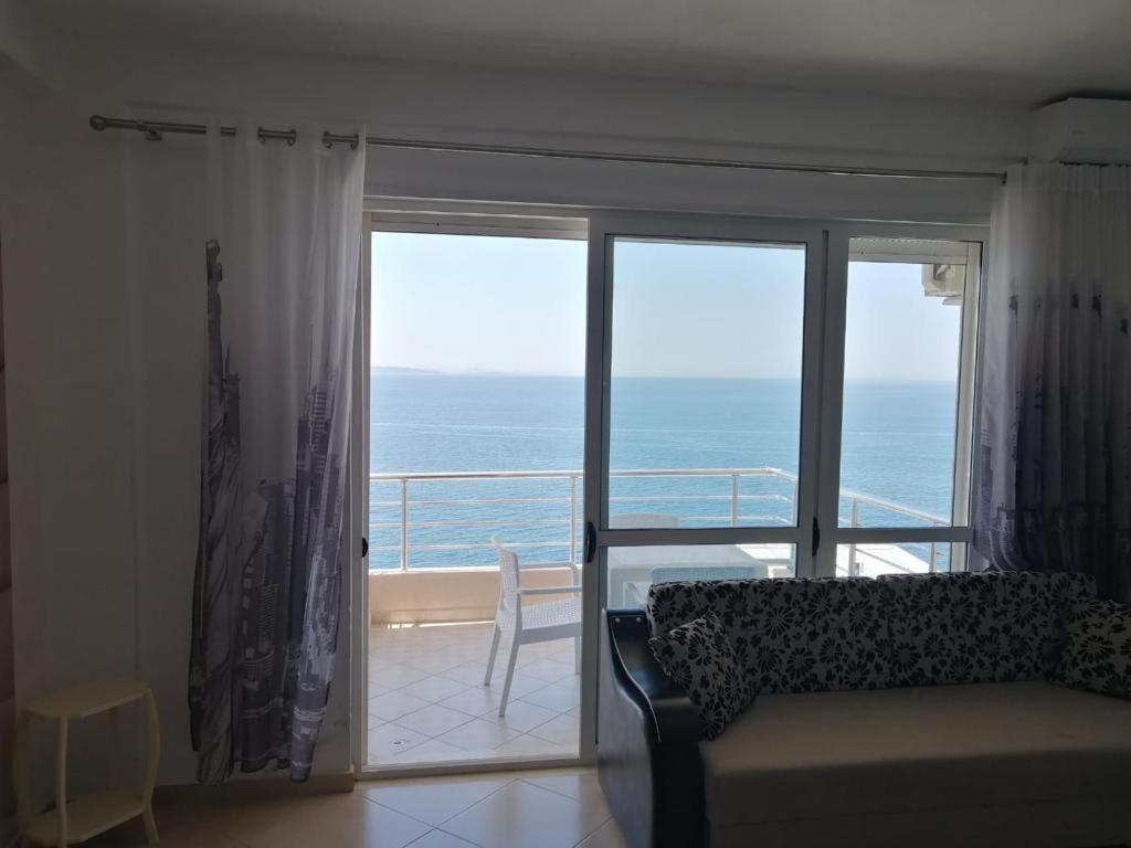 Bilal Golemi Sea View Apartment Sarande Bagian luar foto