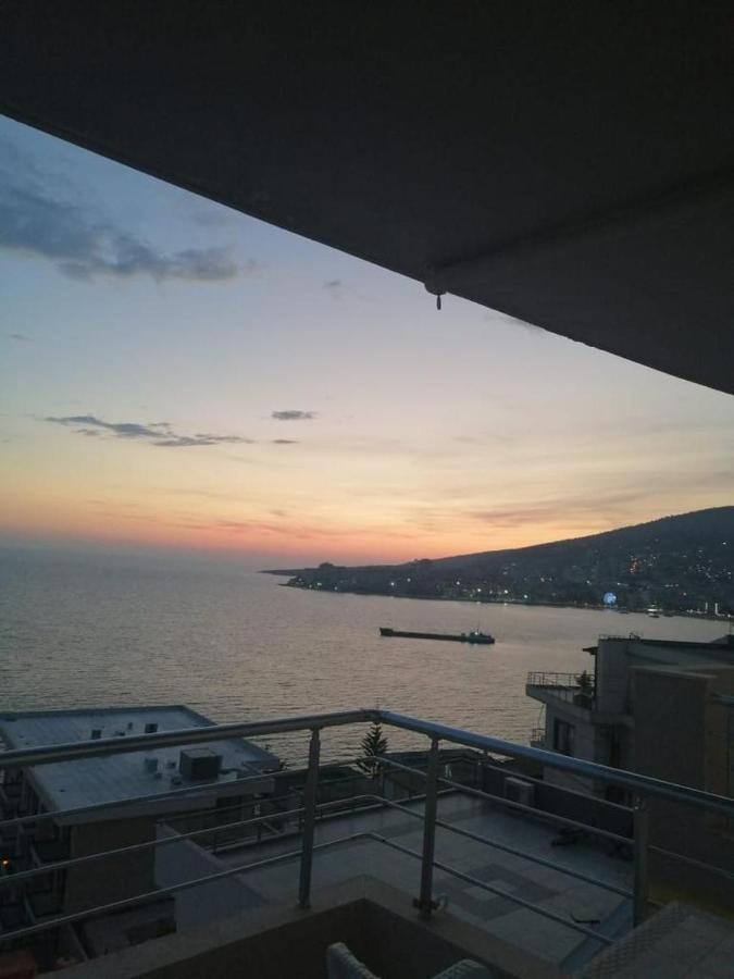 Bilal Golemi Sea View Apartment Sarande Bagian luar foto